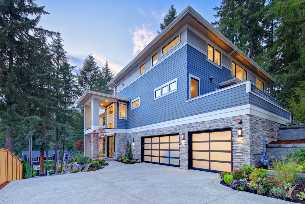 A Modern Touch: How Contemporary Garage Doors Transform Homes